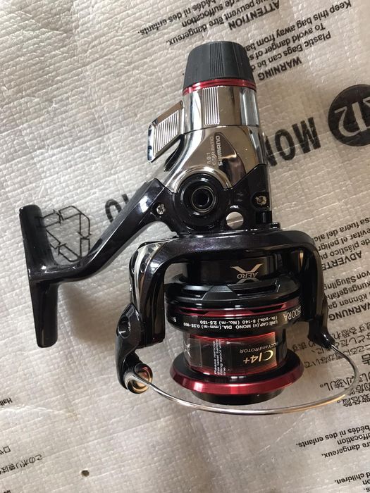 Катушка Shimano Stradic C14+ и NEXAVE 1000RB