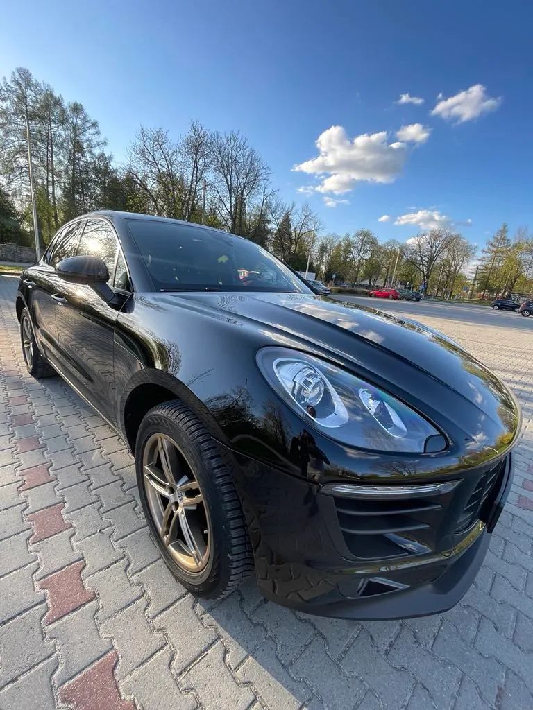 Porsche Macan Porsche Macan - atrakcyjny Black/Gold