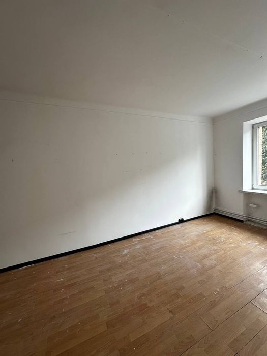 Здається в оренду офісне приміщення в центрі міста