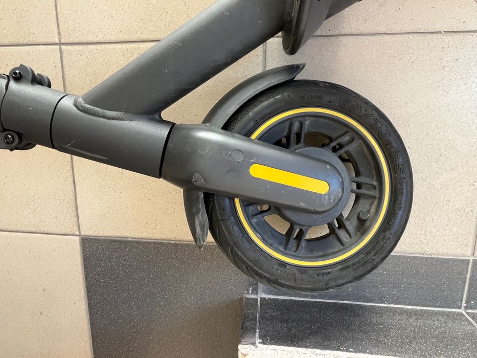 Ninebot KickScooter Max G30E ||