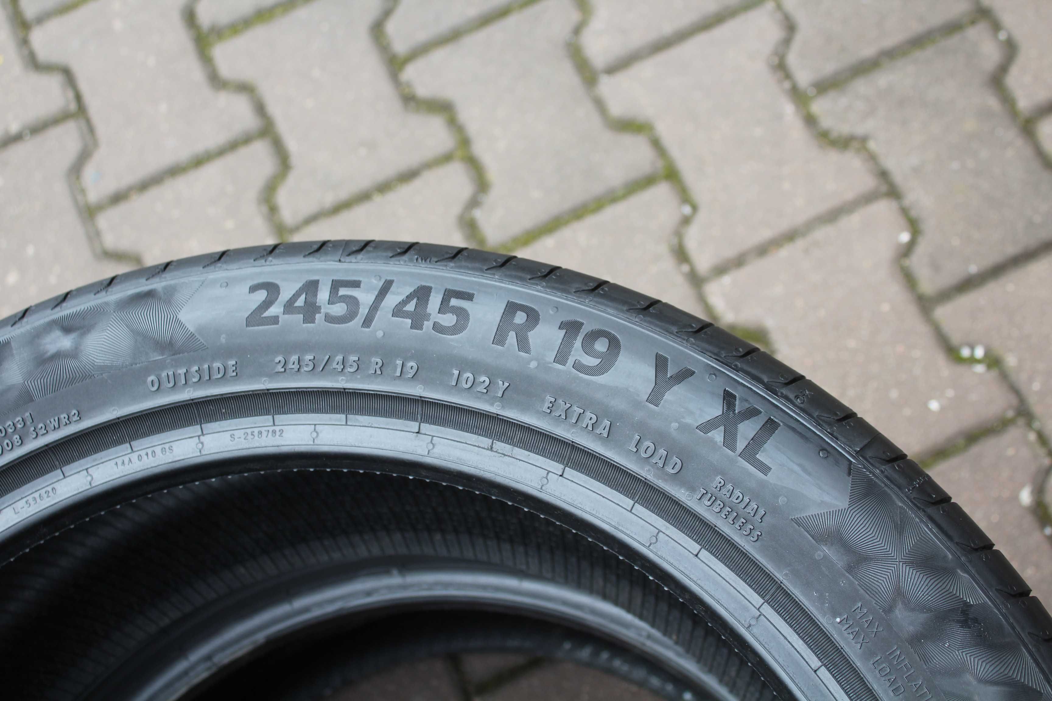 245 45 R19 Continental Premium Contact 6