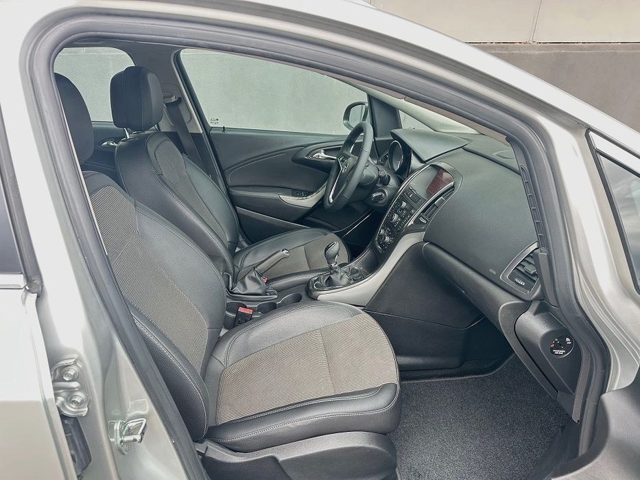 Opel Astra Sport Tourer 1.7 CDTI