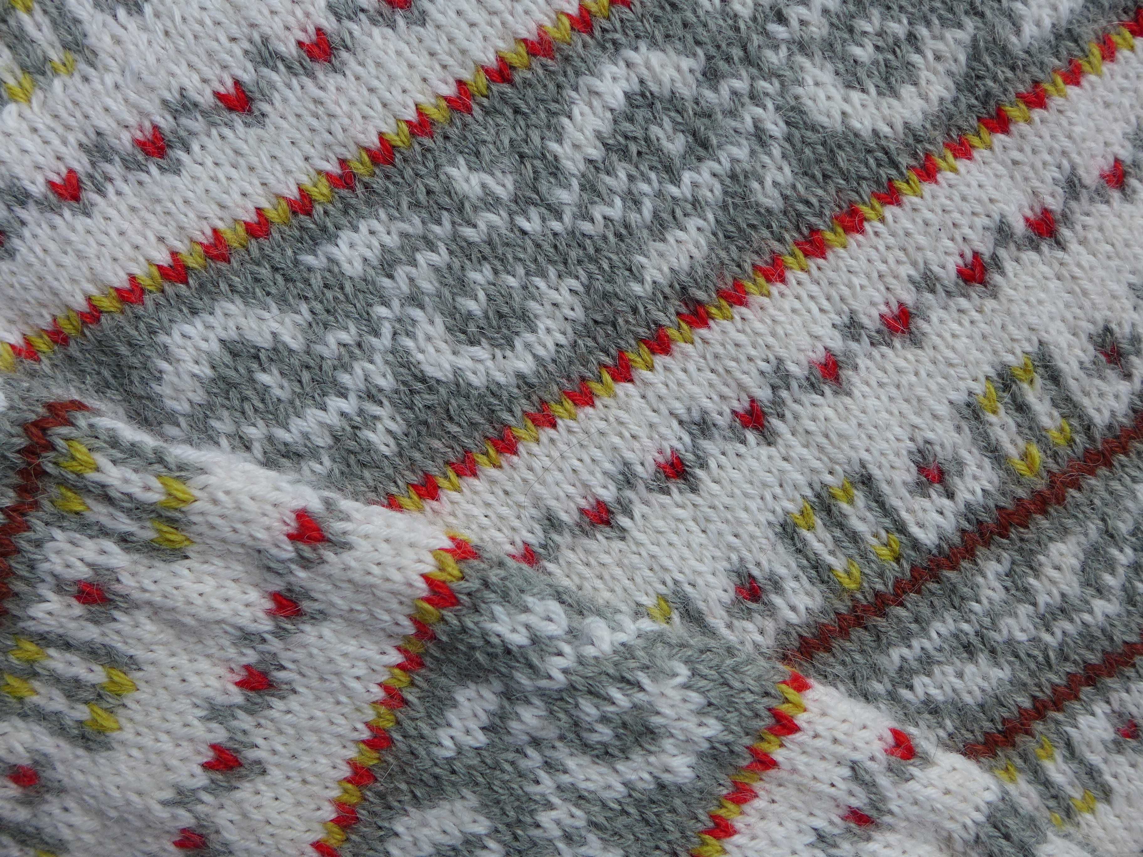 Śliczny wełniany sweter XS 34 handmade wzór norweski islandzki WEŁNA