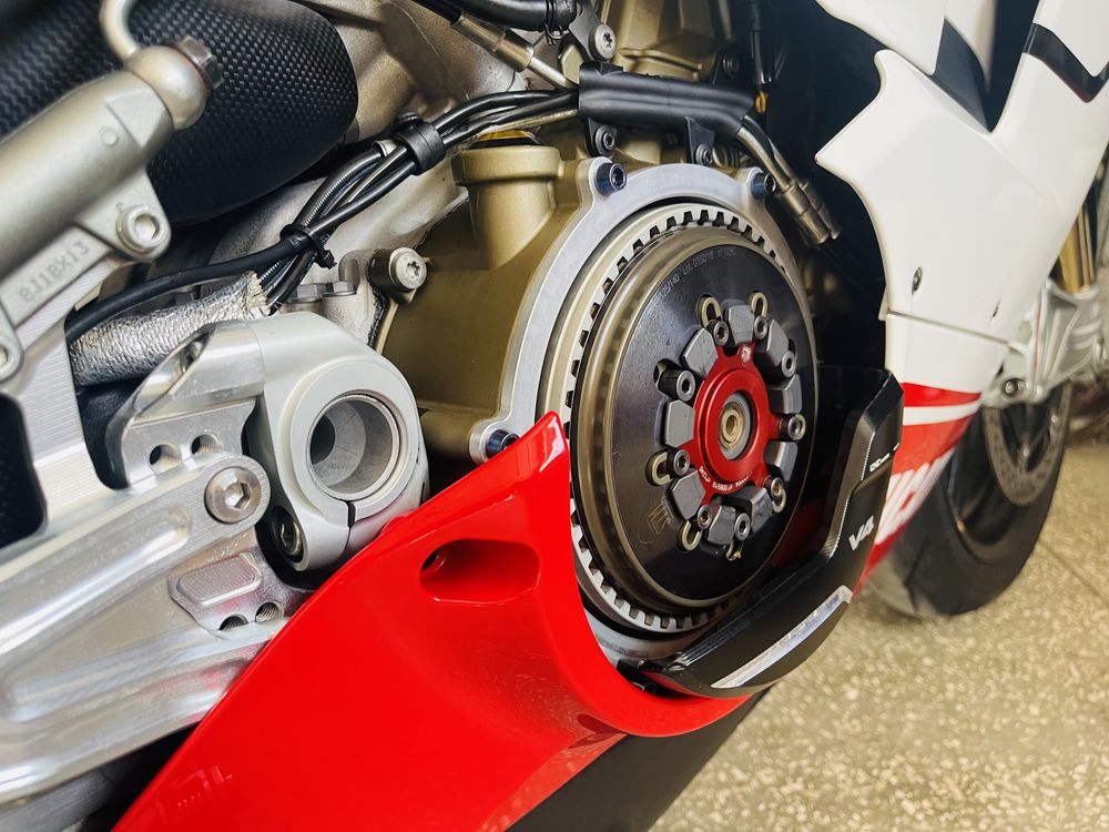 ducati panigale v4 Speciale carbon evo pro