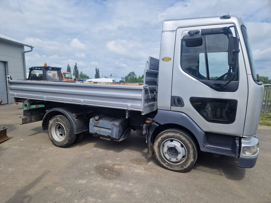 Renault wywrotka 7,5t. 220  miller.