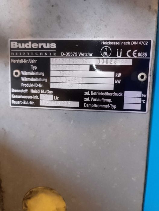 Sprzedam uzywany zeliwny piec olejowy Buderus