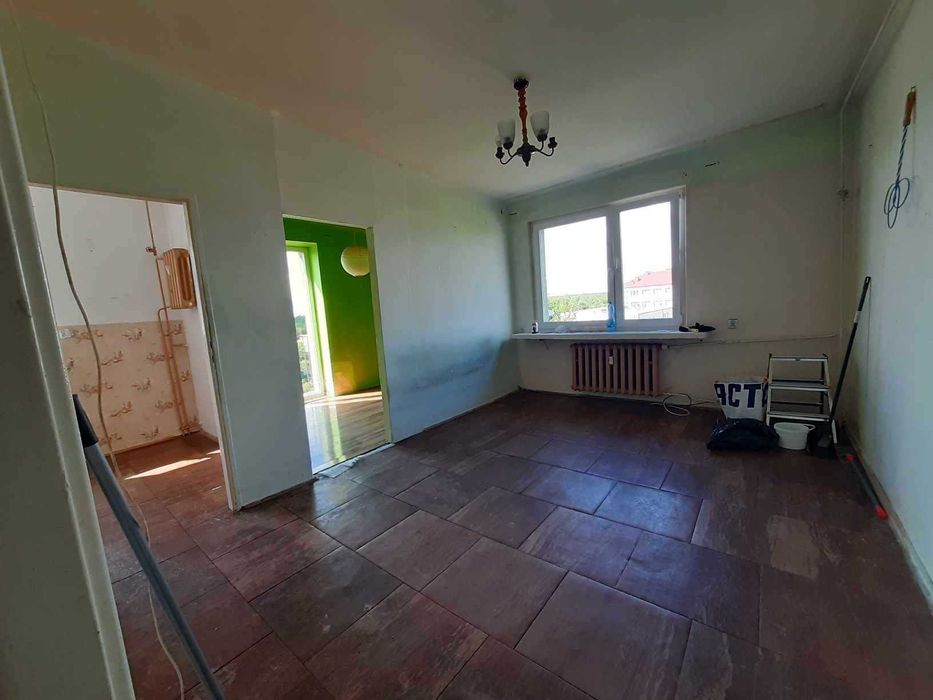 Mieszkanie sprzedam 35m2 2 pokoje. Kunow ul Prosta. 4 pietro.