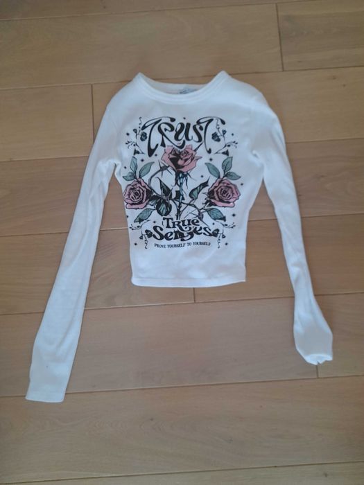 bluzka na długi rękaw bershka