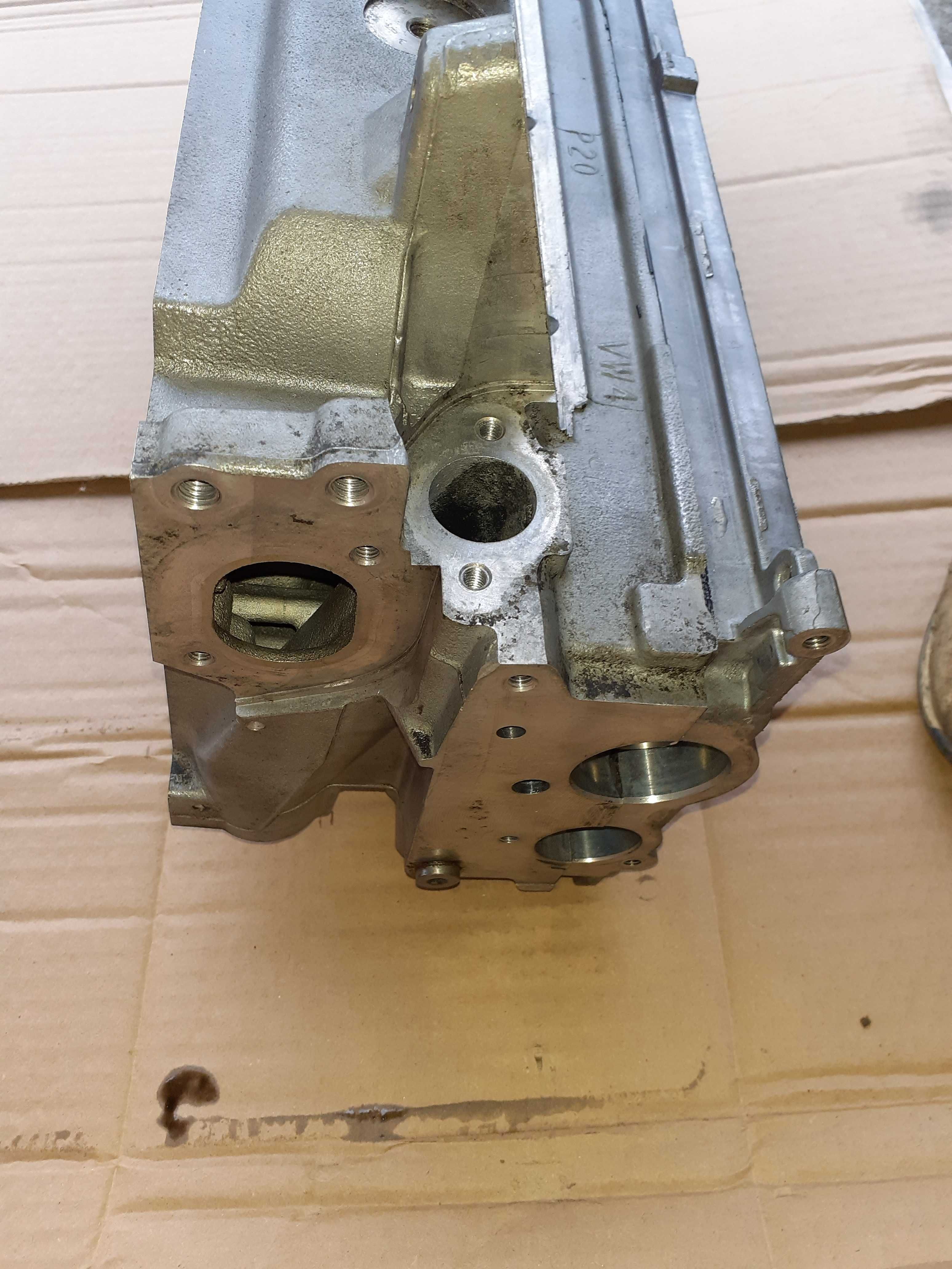 Głowica 2,0 tdi 16 cr CFHC CLCB CLCA Cfgc Cffb Clla  CFFA CFGB CFFD