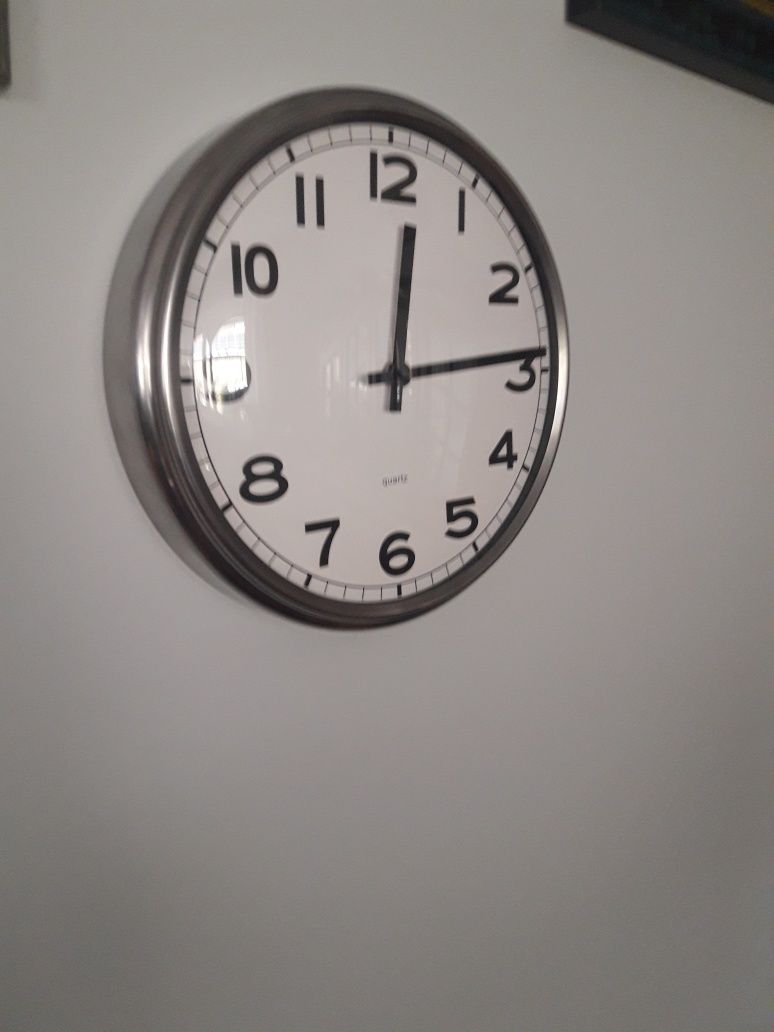 Duży zegar ścienny, Quartz