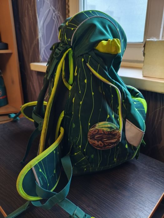 Продам школьный рюкзак
