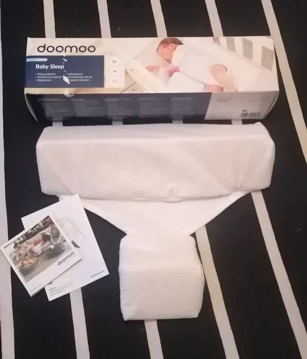 Doomoo Basics + Marsúpio Chicco + Cadeira bebé + Cadeira bebé auto