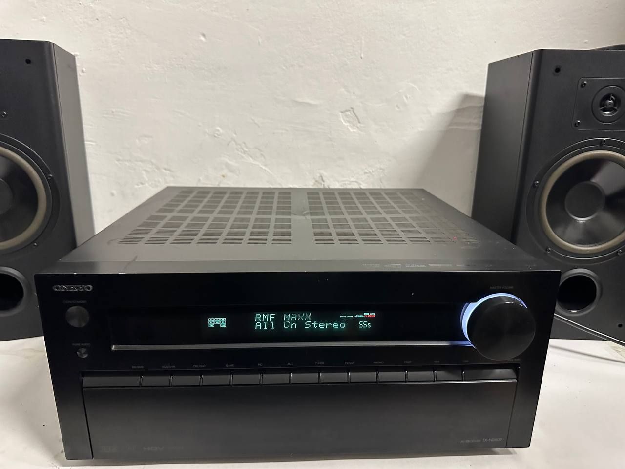 7.2 Amplituner ONKYO TX-NR 809, 7.2 / THX / DAC / 4K HDMI