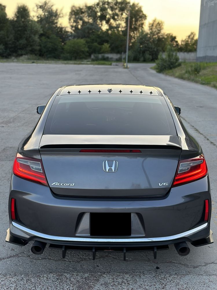 Продам Honda Accord Coupe 3,5 (2016 рік)