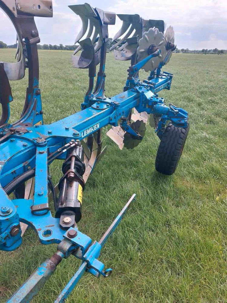 Плуг Lemken Vari Opal