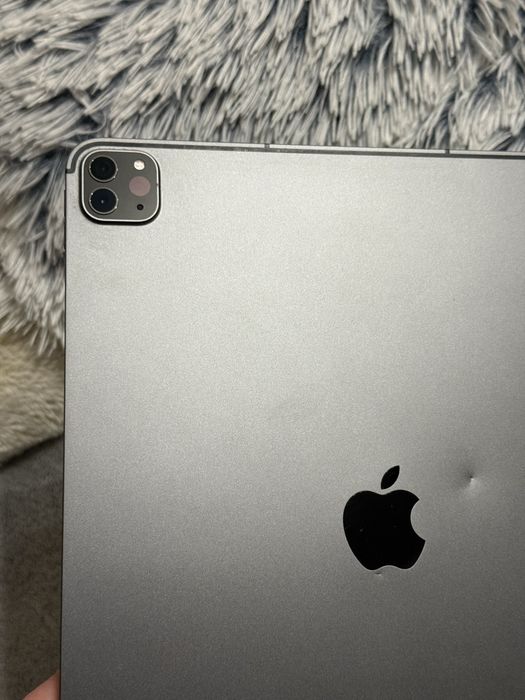 Apple iPad Pro 2022  12.9 “ (5th generation) M1 128gb Space Gray LTE