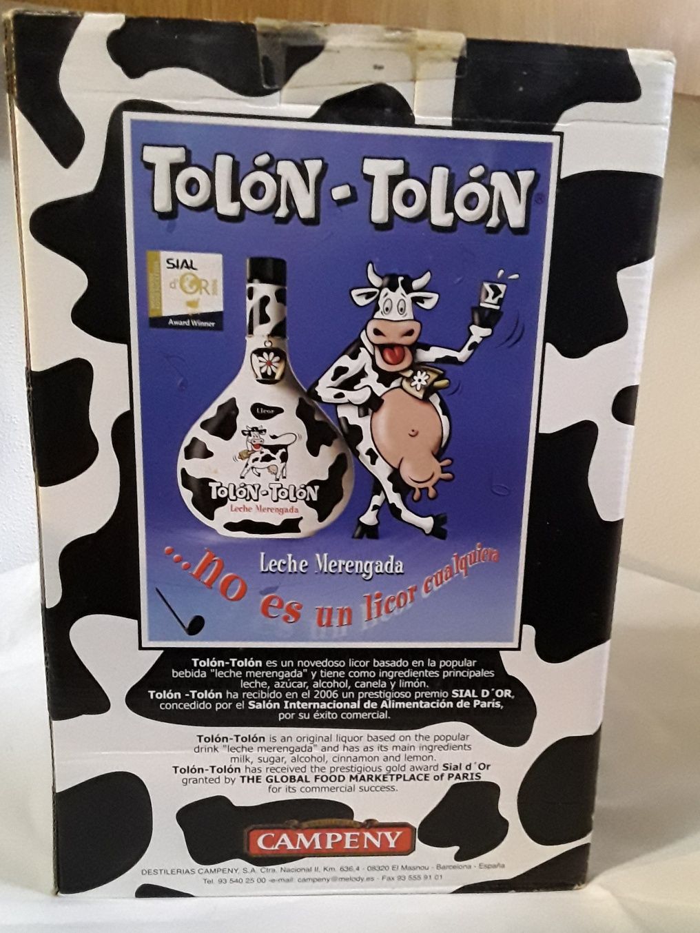Conjunto Garrafa + 2 copos Tolón Tolón Licor Merengada Creme