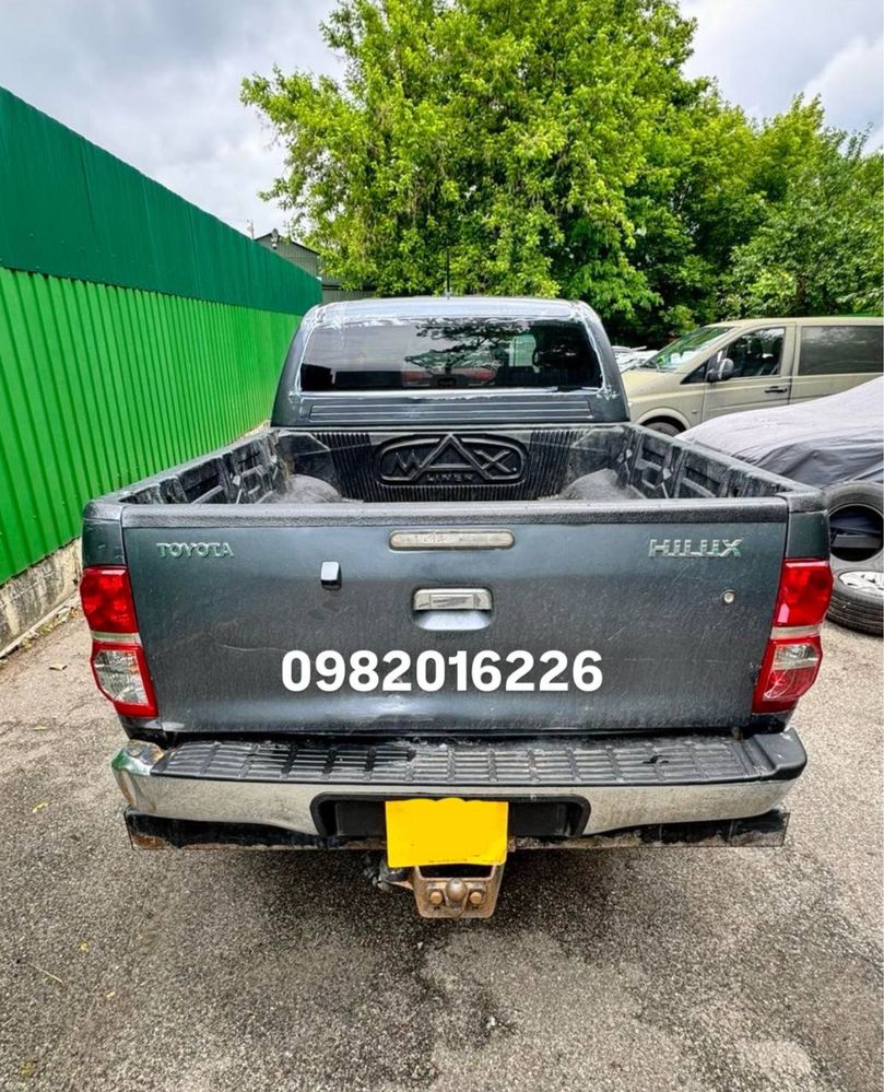 Toyota Hilux 2012-2015 рестайл Розбірка разборка шрот по запчастинам