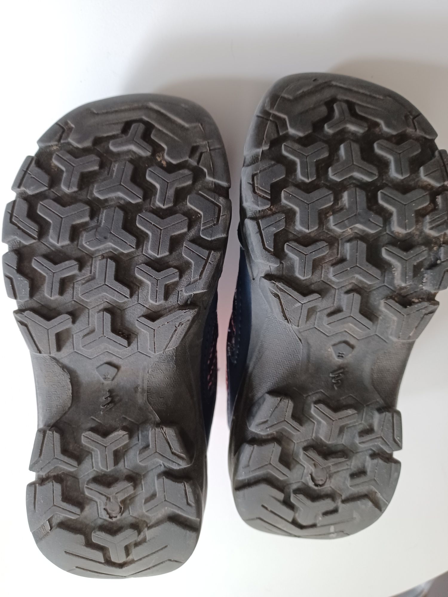 Buty Quechua Decathlon r.27