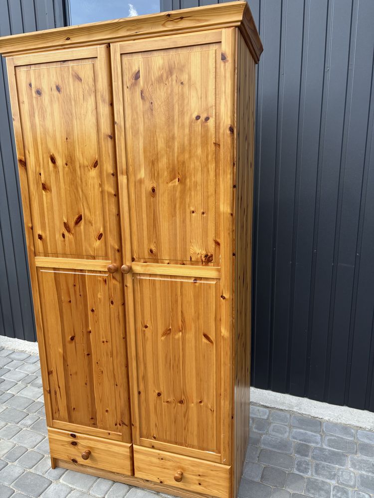 Piękna szafa 100% sosnowa.202 cm wysoka.93cm szer.55głęb. Transport