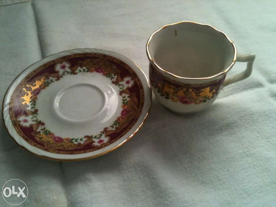 Antiguidade - Porcelana - chavena de café - Limoges