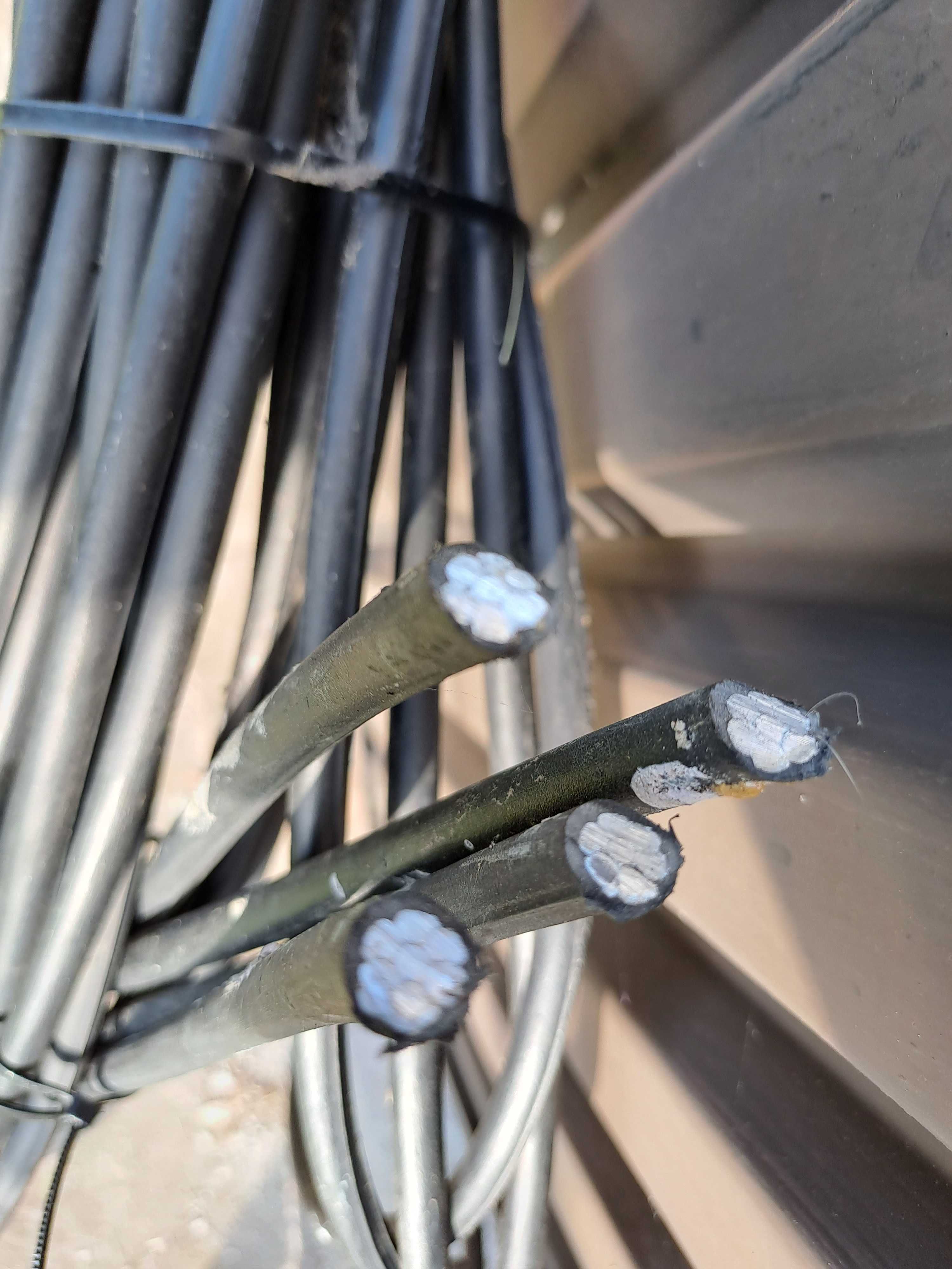 Sprzedam kabel 4x25 ok 15 mb