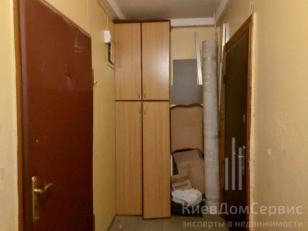 продаж квартири метро Лісова Волкова 2 Лісовий масив Деснянський