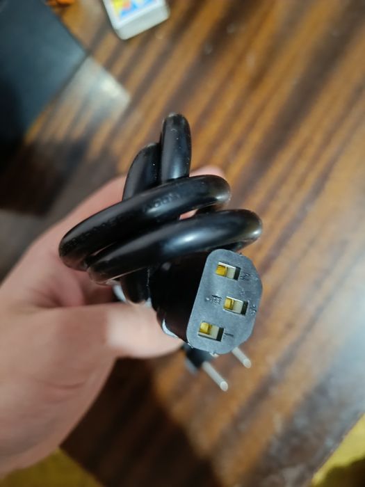 Кабель живлення для ПК, Принтера та інших пристроїв.