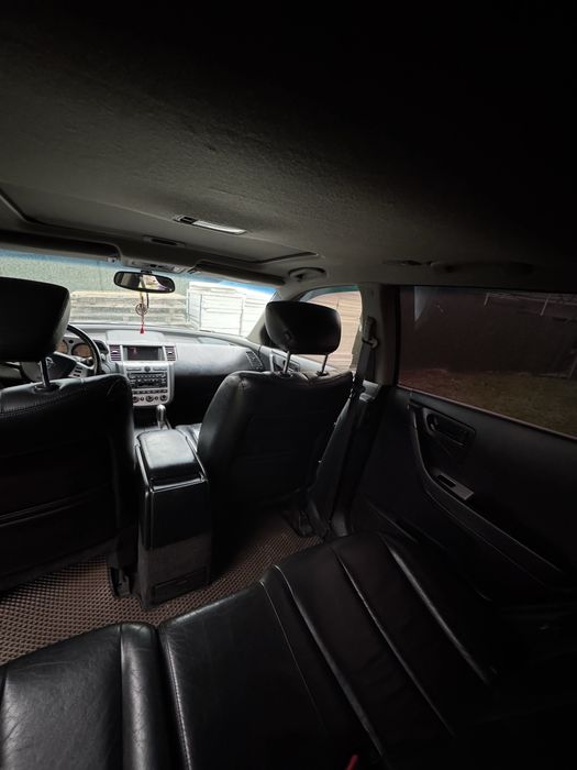 Позашляховик Nissan Murano