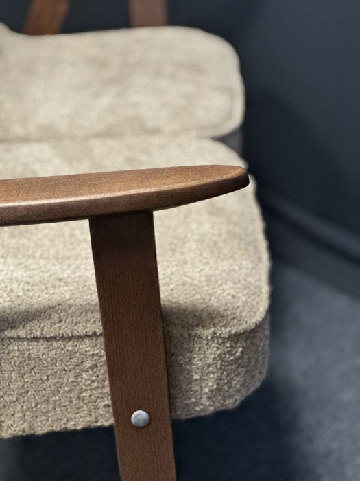 Sofa dwuosobowa Chierowski 366 PRL