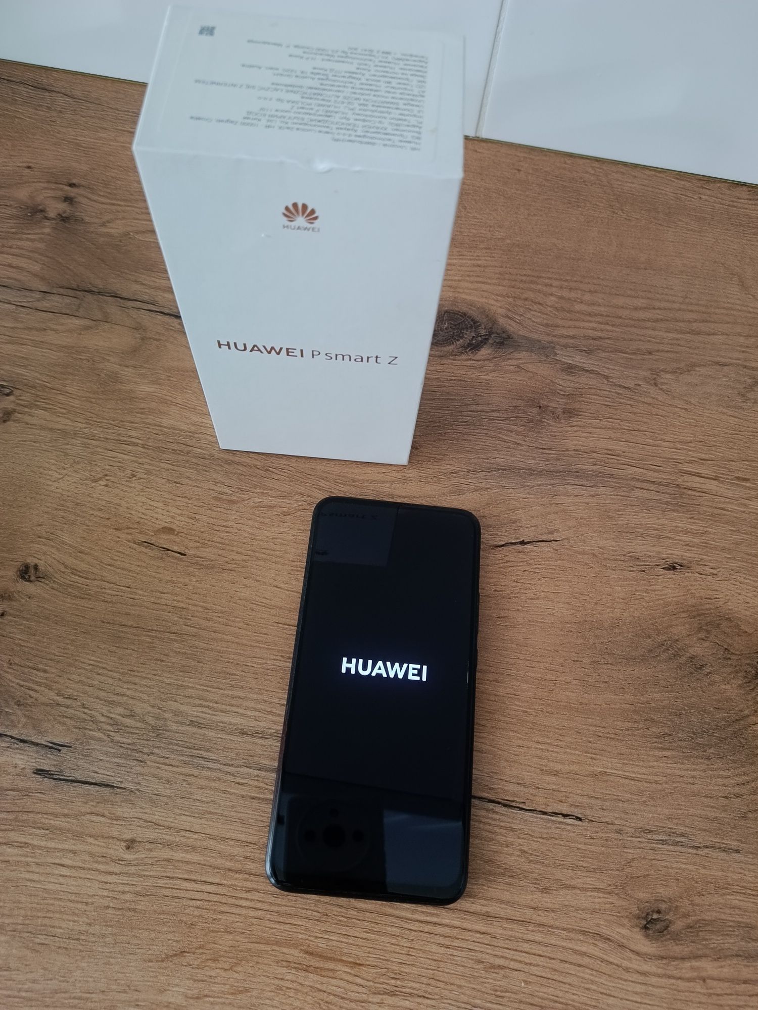 Huawei P Smart Z + pudełko + obudowa Dobry stan