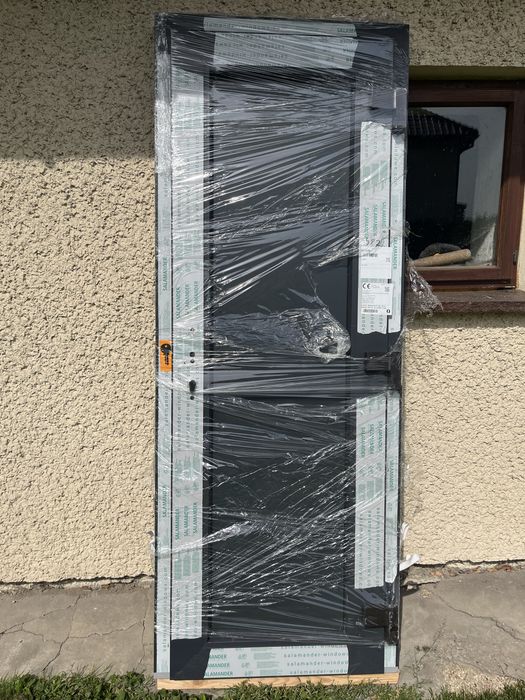 Drzwi zewnętrzne SALAMANDER 800x2100