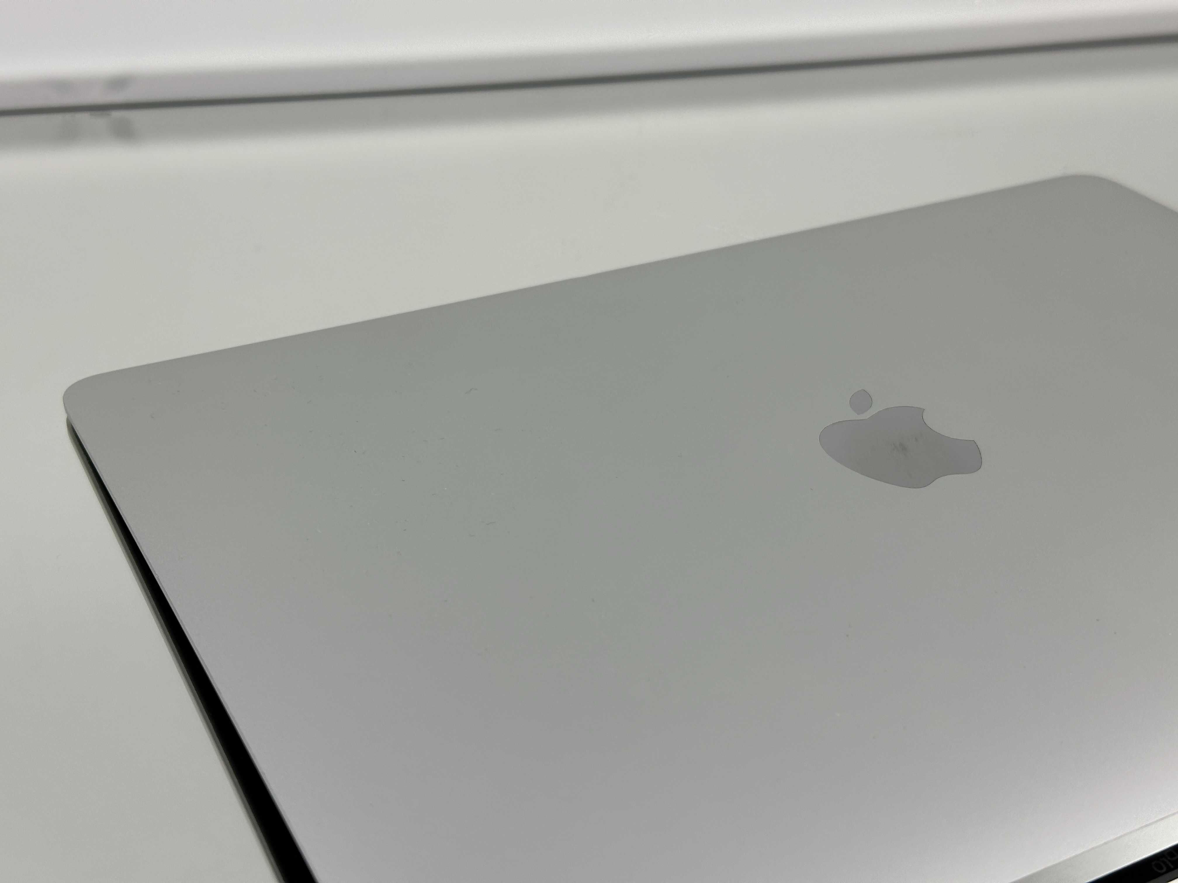Matryca do Laptop Apple MacBook A2251 Silver Retina Oryginał 3072x1920