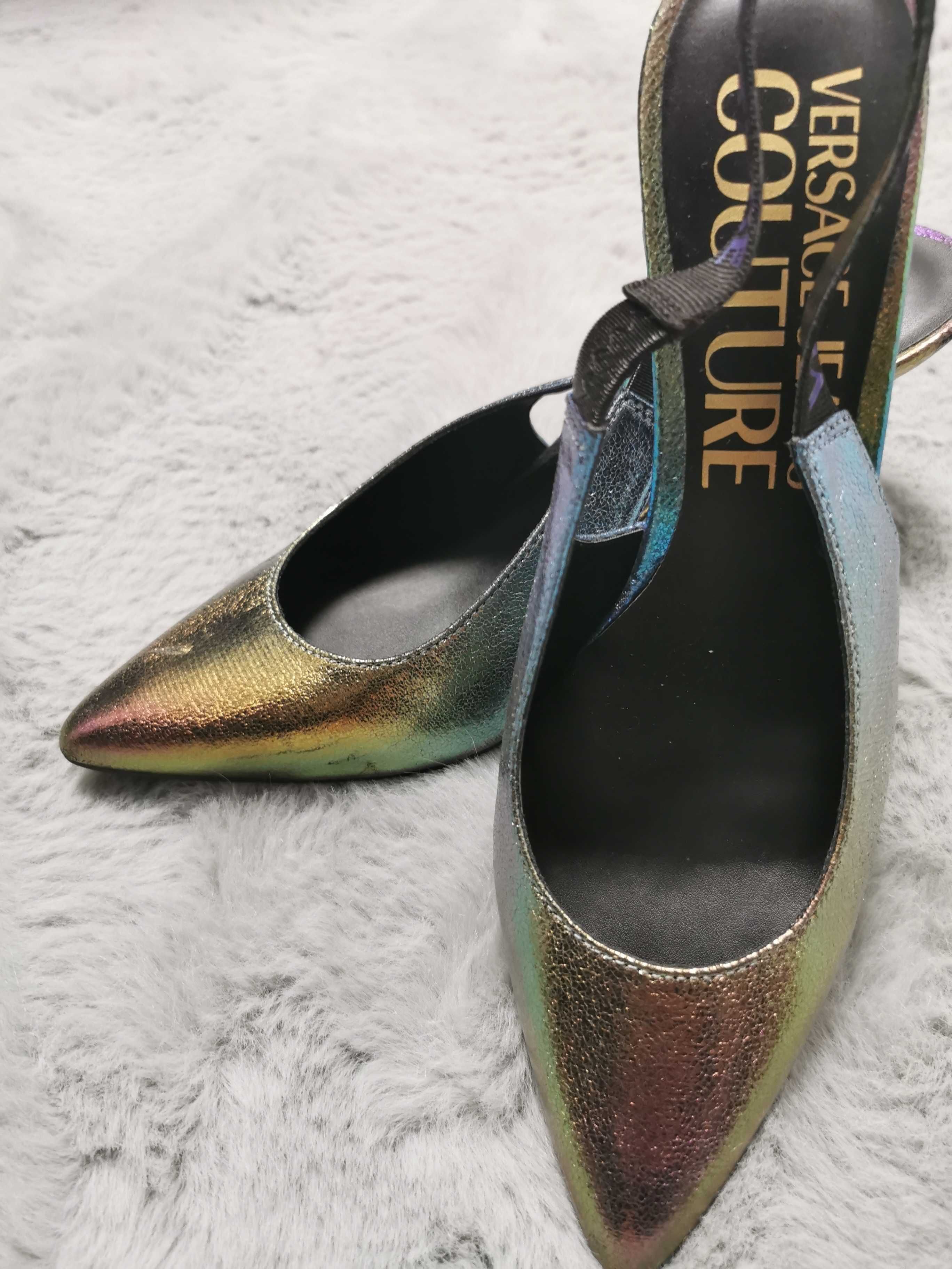 Buty szpilki Versace Jeans Couture 39 rozm stan bdb