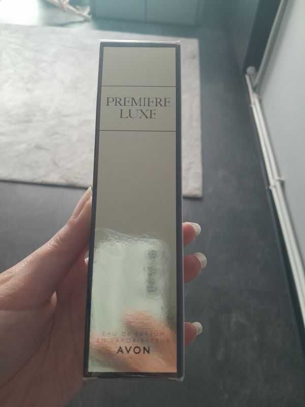 Woda perfumowana Avon Premiere Luxe 50ml.