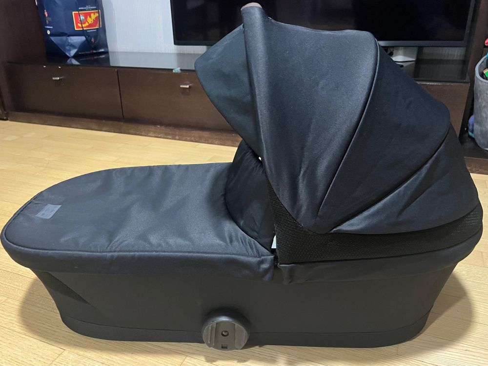 Продам люльку Cybex Melio чорного кольору