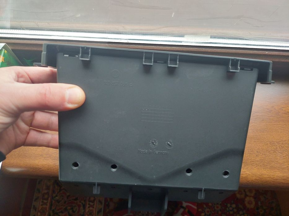 Продам рамку 1-din магнитоллу