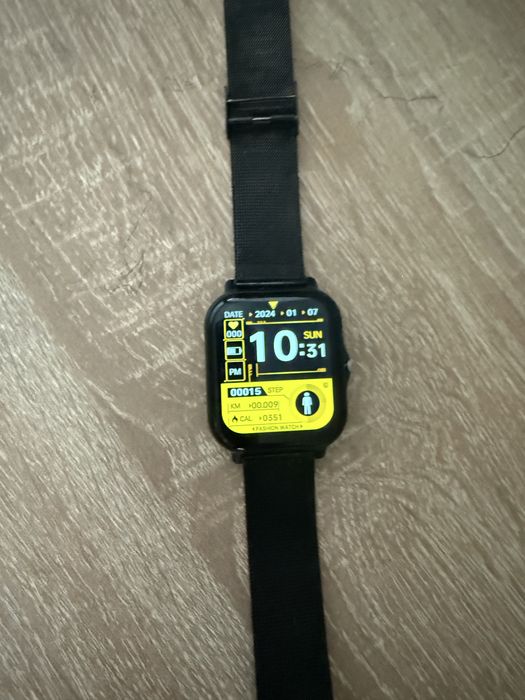 Смарт годинник новий