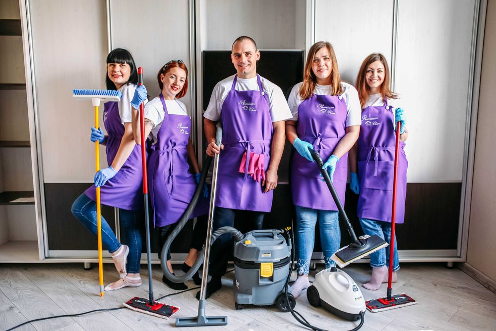 Уборка/прибирання, клининг/клінінг квартир, будинків, котеджів, офісів