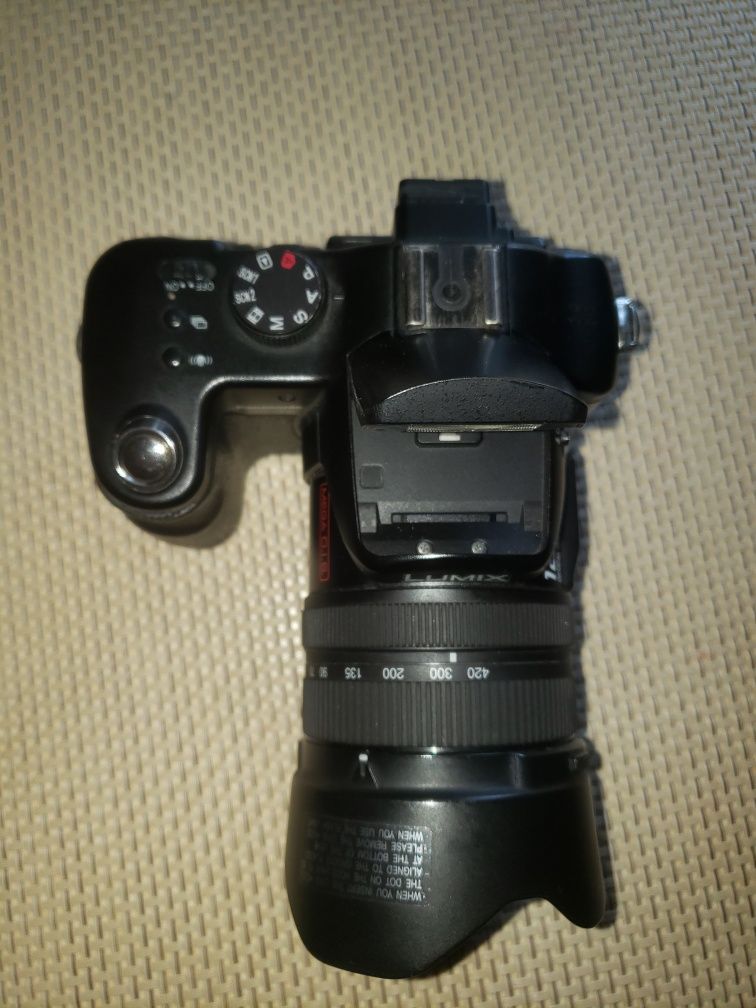 Panasonic Lumix DMC-FZ30 -digitaali kamera