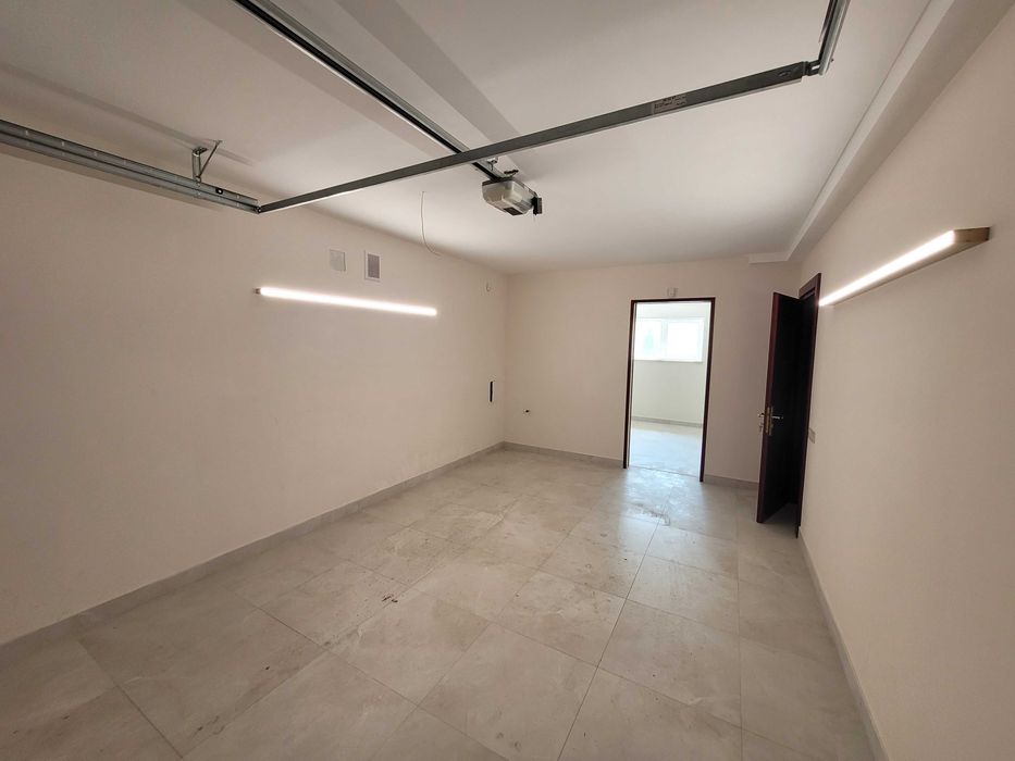 Добротні апартаменти поблизу центру та парку.