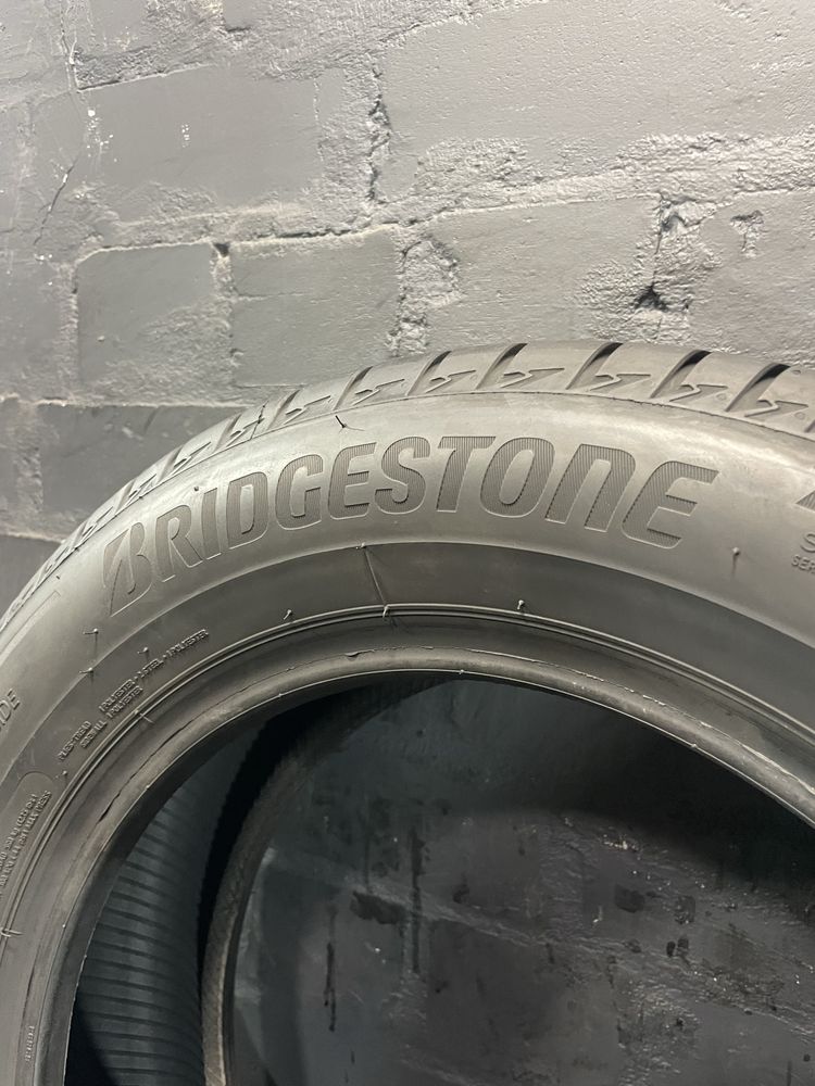 2шт 185/65 R15 Bridgestone Turanza T005