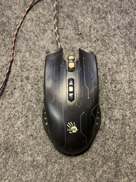 Ігрова компʼютерна миш Bloody Neon X’Glide Q81