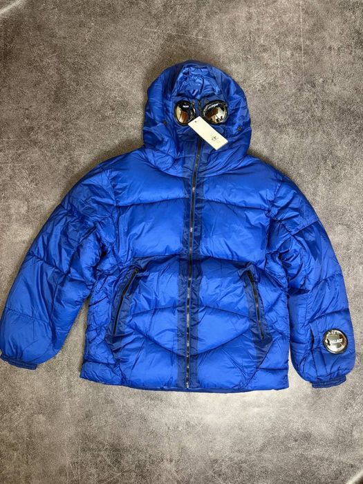 Продам пуховик CP Company x Palace