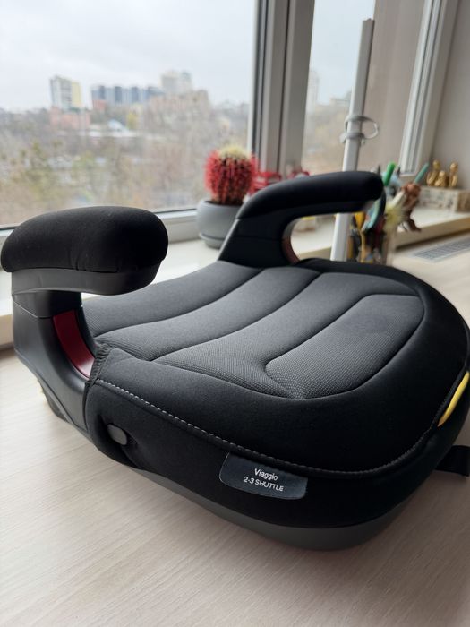 Автокрісло бустер Peg Perego Viaggio Shuttle