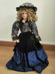 Boneca porcelana antiga