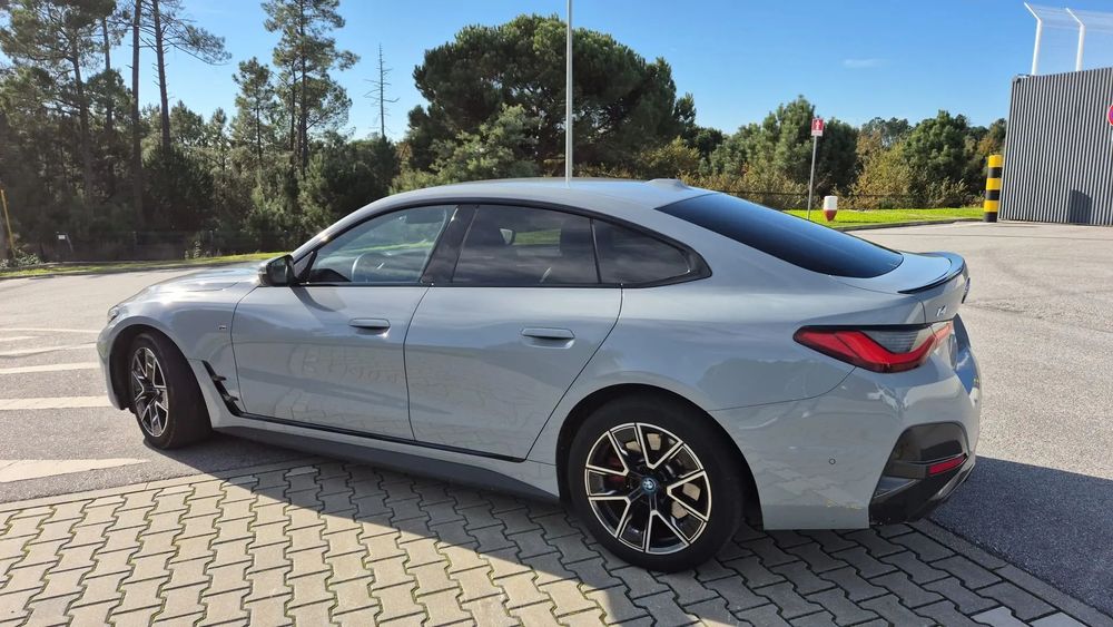 BMW i4 eDrive40 Pack Desportivo M