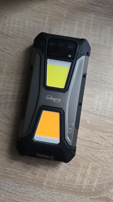 Smartfon Unihertz Tank 2 Pro 12 GB / 512 GB