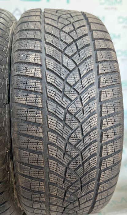 Скад шин б/в. 245/50 R18 Goodyear Ultra Grip Performance +