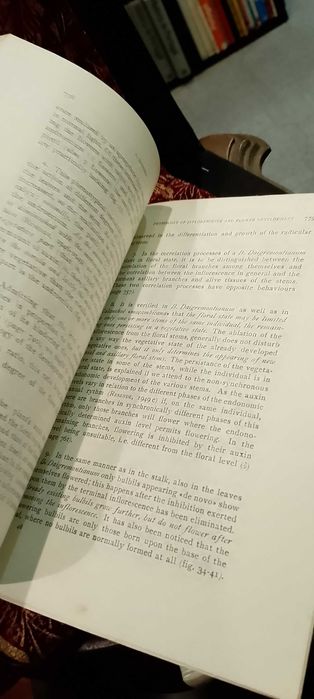 Contribuition to the Physiology of Development  Flower